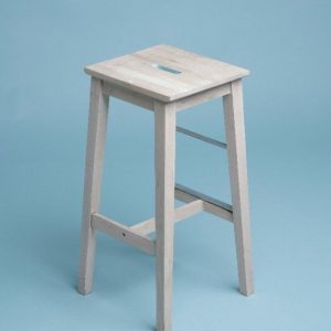 Avaleht armchair black in wood 2